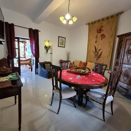 Almendro Арико-Вьехо