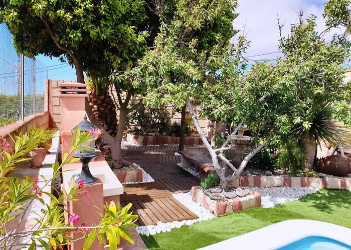 Holiday home Almendro